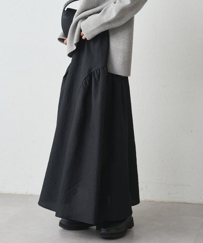 Loungedress 壓紋傘擺 半身裙