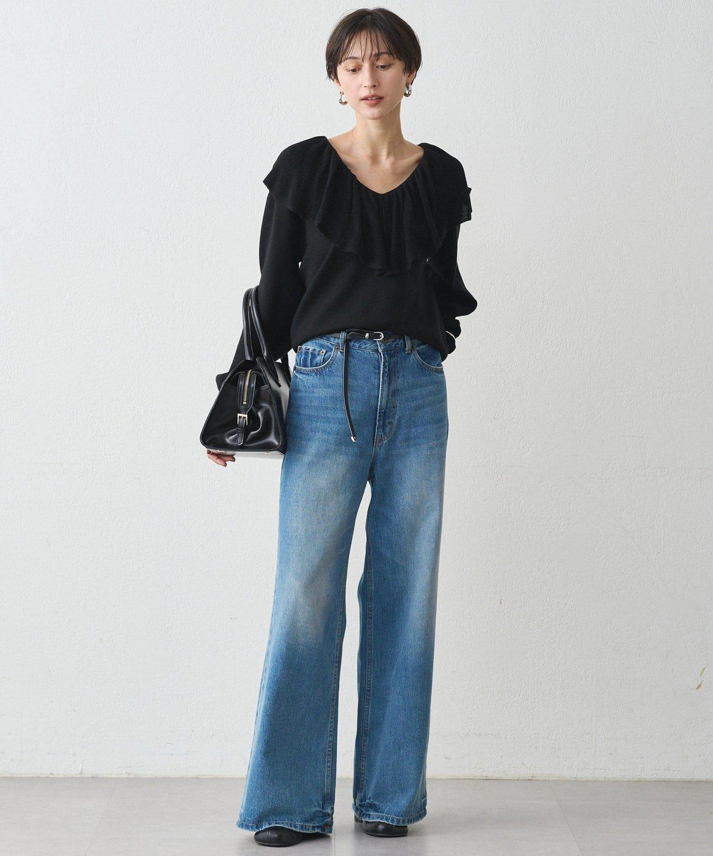 荷葉邊領針織衫