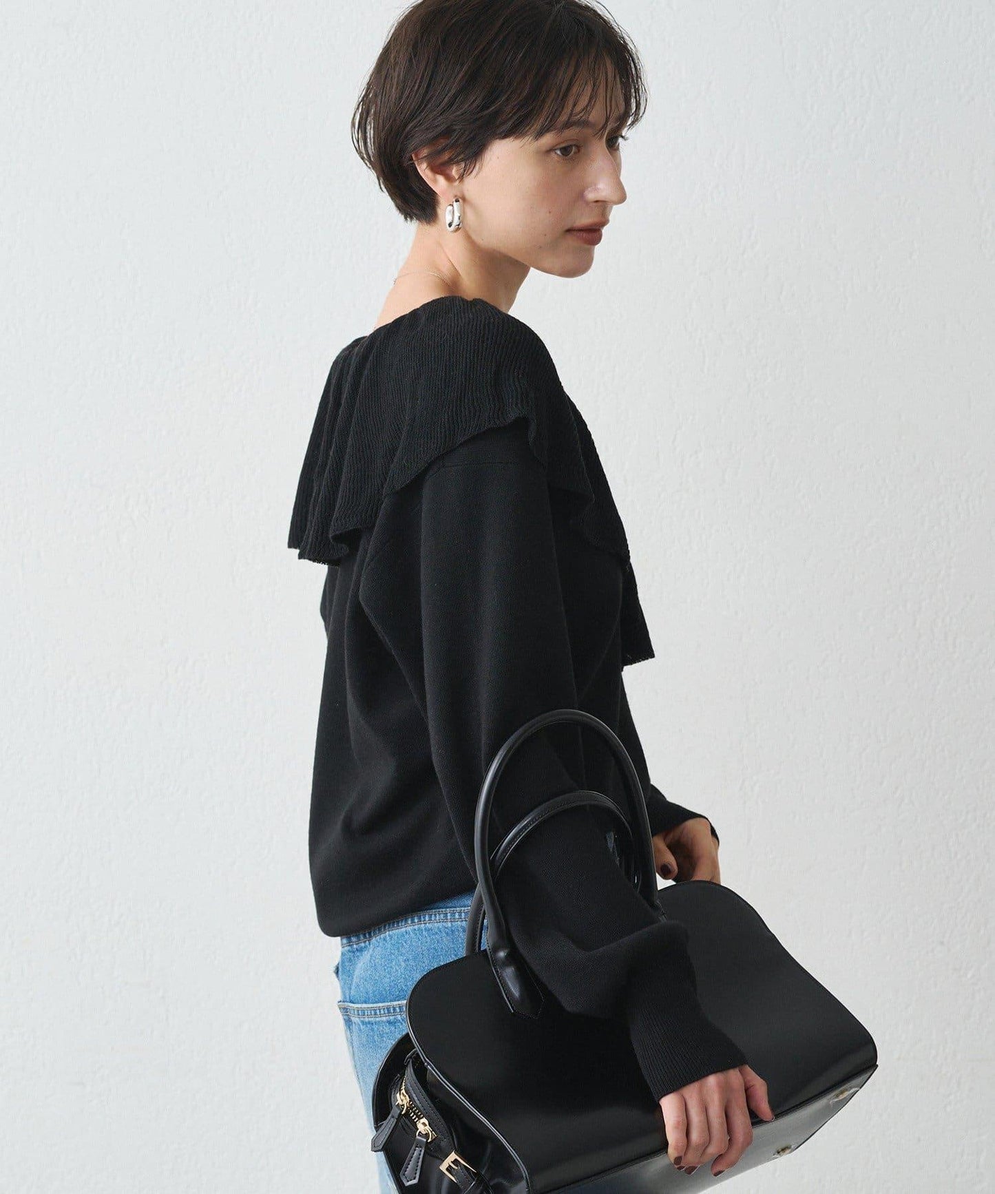 荷葉邊領針織衫