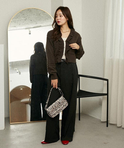 荷葉邊釦子開衫