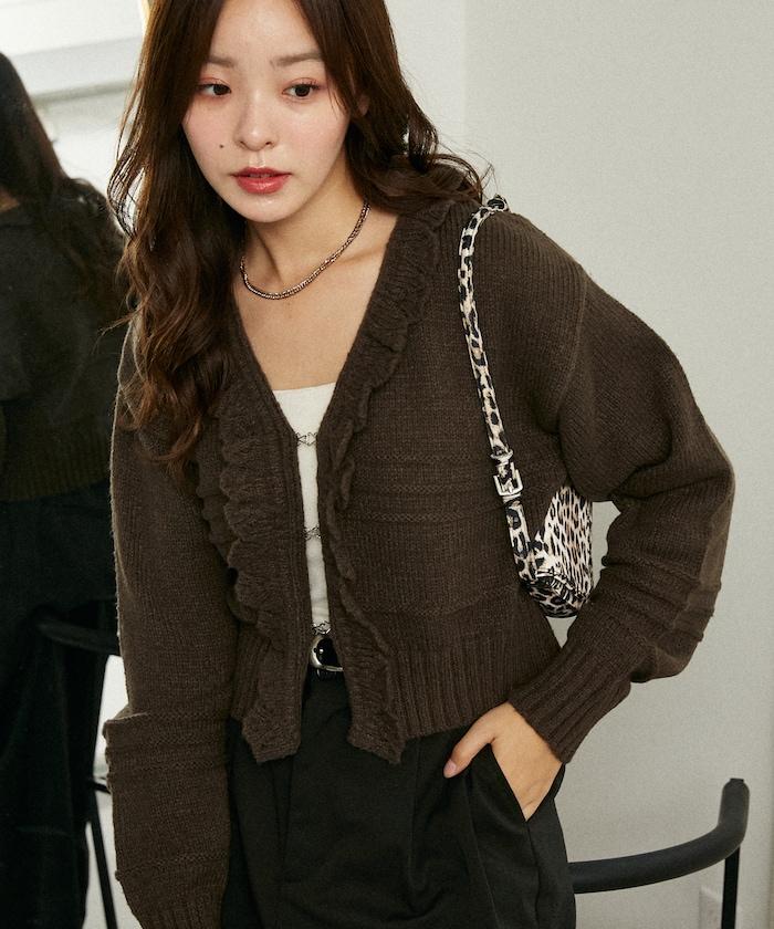 荷葉邊釦子開衫