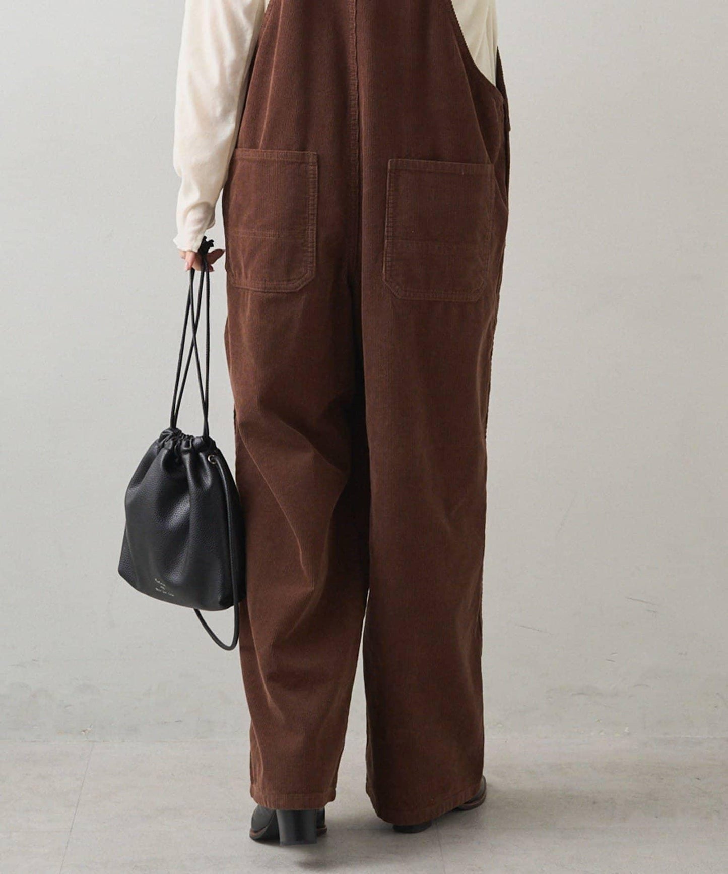 燈芯絨揹帶褲