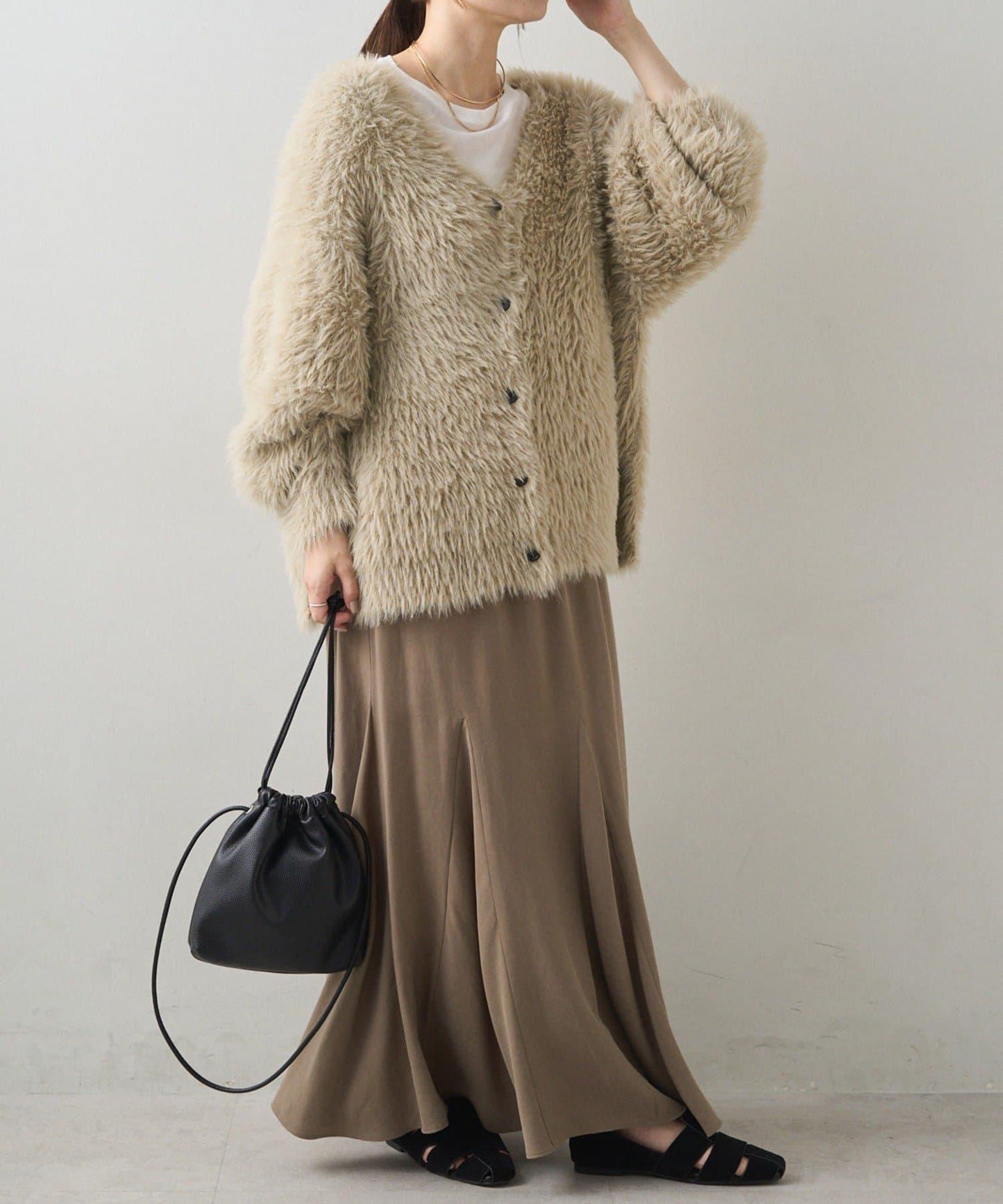 毛絨針織V領開衫