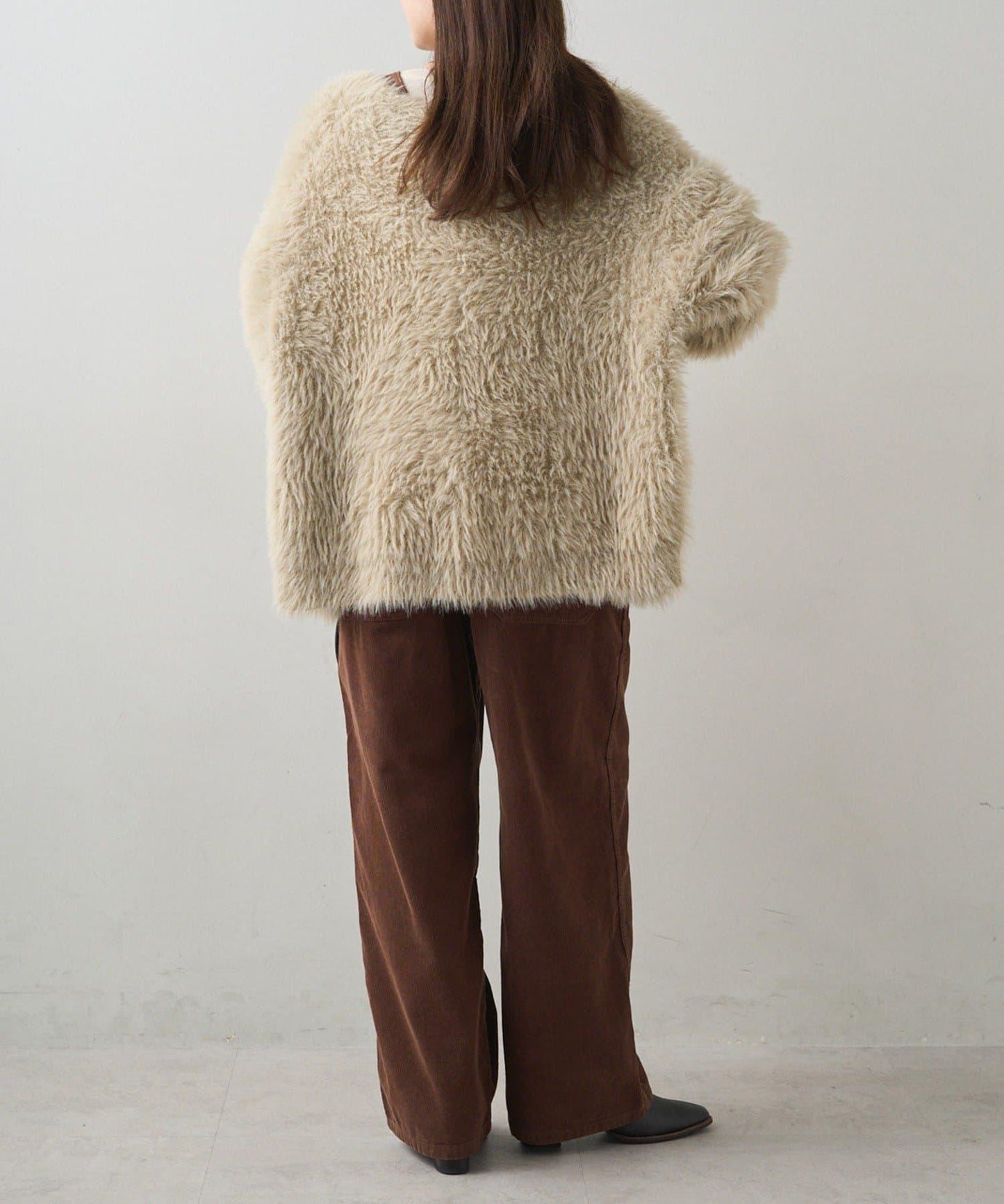 毛絨針織V領開衫