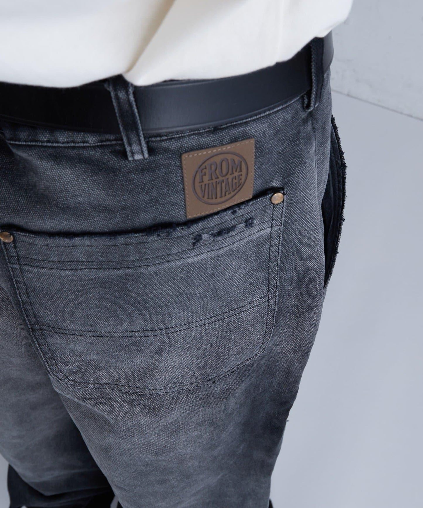 FromVintage 塗鴉鴨子雙膝褲