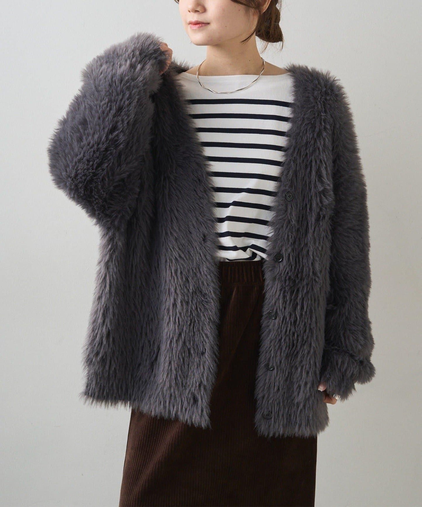 毛絨針織V領開衫