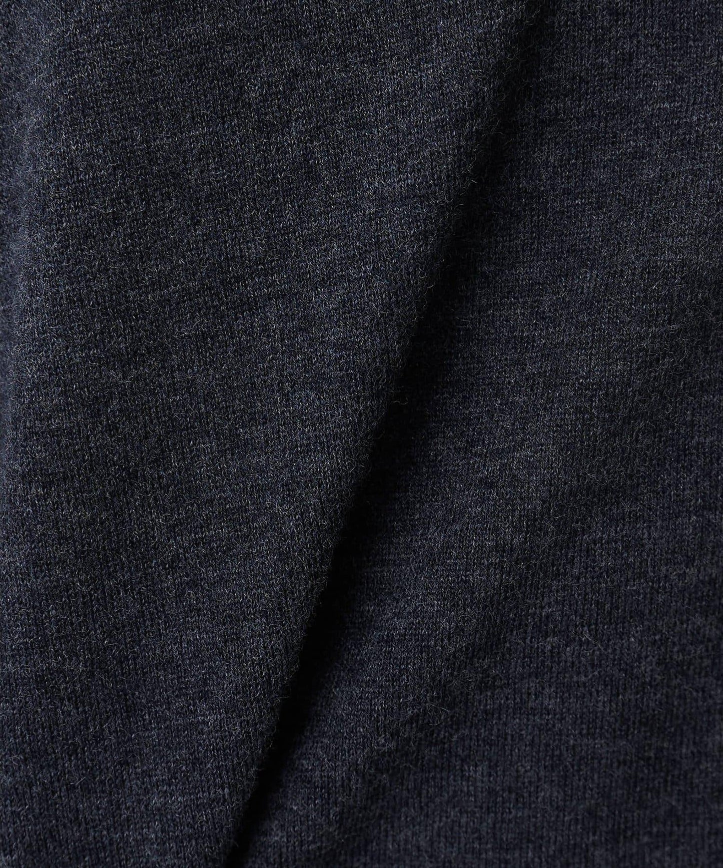 高密度寬鬆高領套頭衫