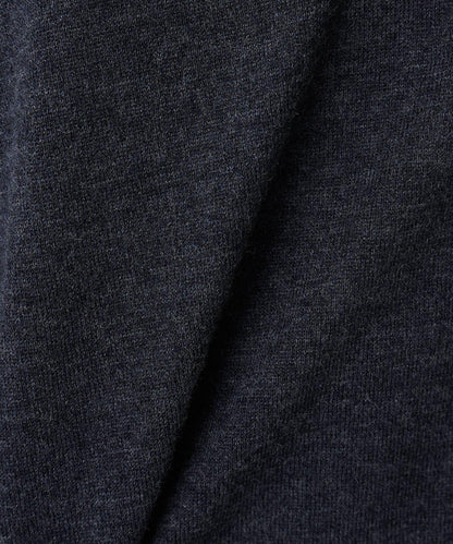 高密度寬鬆高領套頭衫