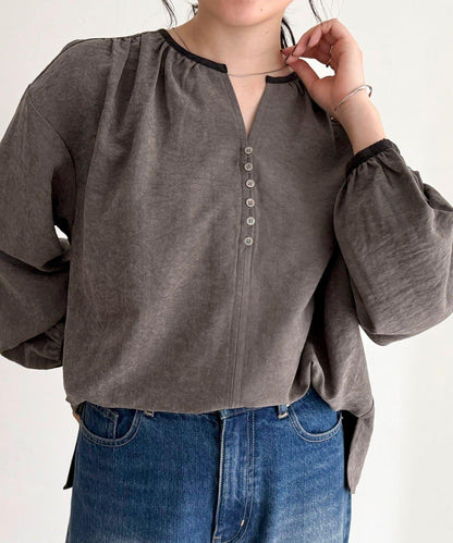 磨毛滾邊褶皺女襯衫