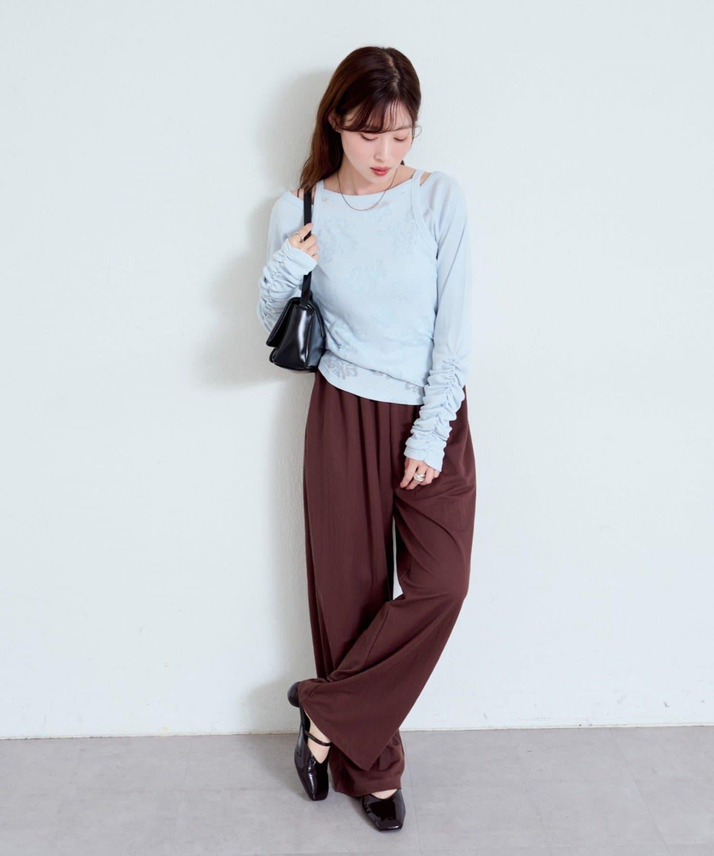 【Kastane】花卉圖案歐帕爾剪裁上衣套裝