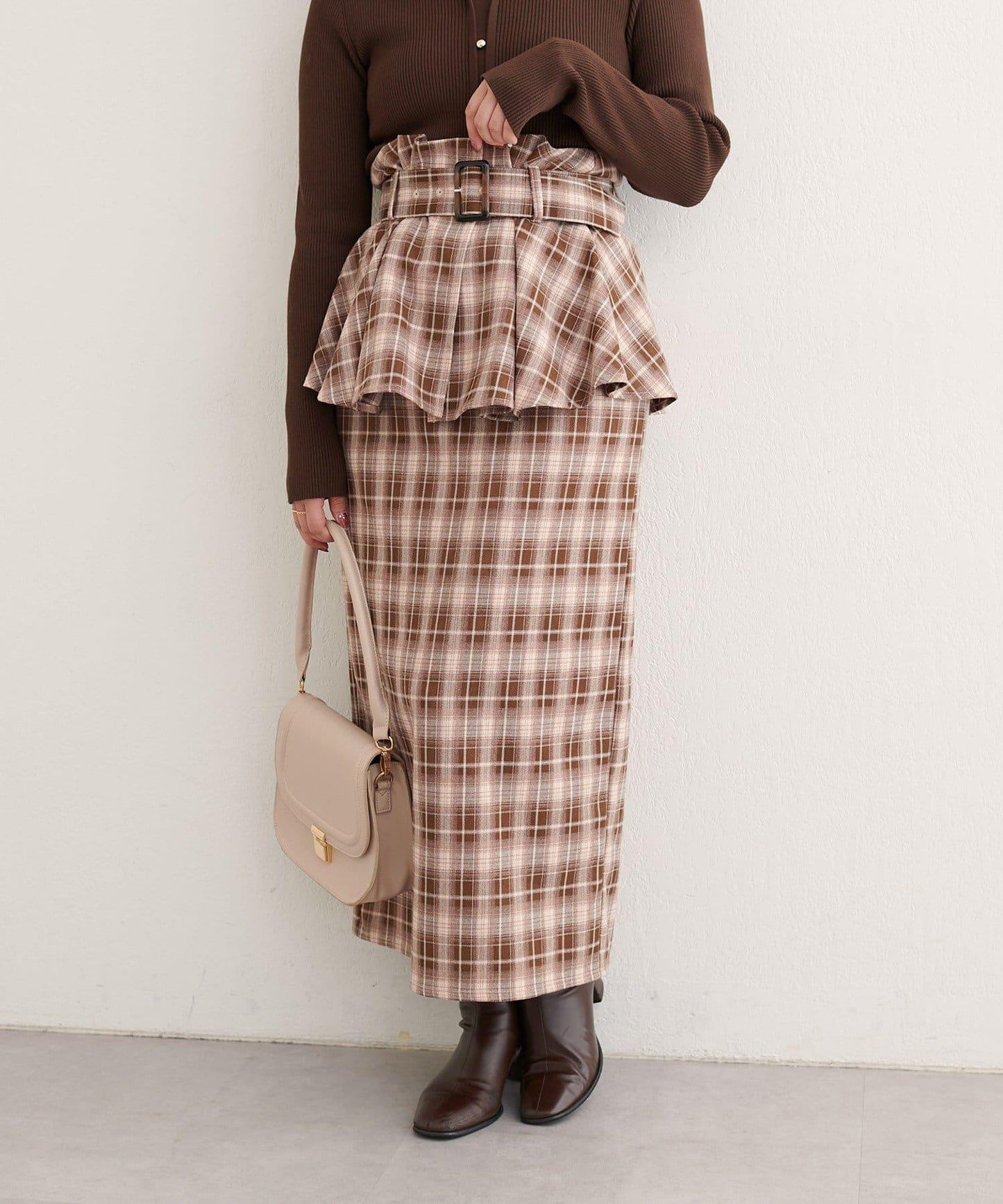 〈canami〉荷葉邊腰帶修身半身裙