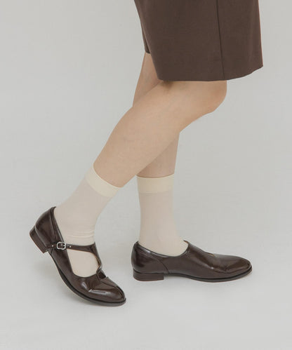 不對稱瑪麗珍樂福鞋