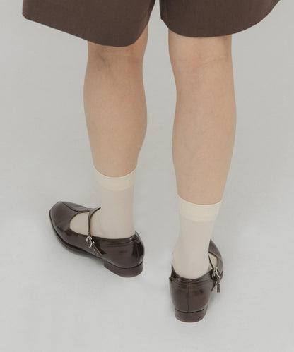 不對稱瑪麗珍樂福鞋