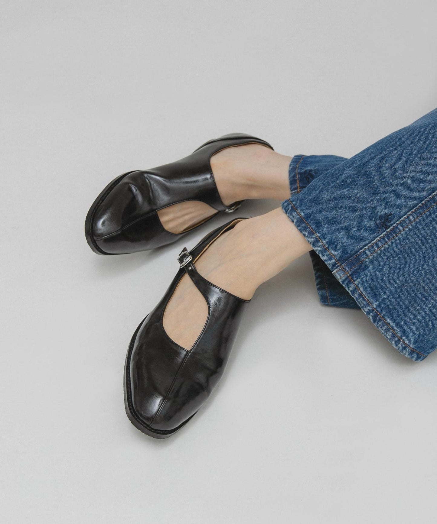 不對稱瑪麗珍樂福鞋