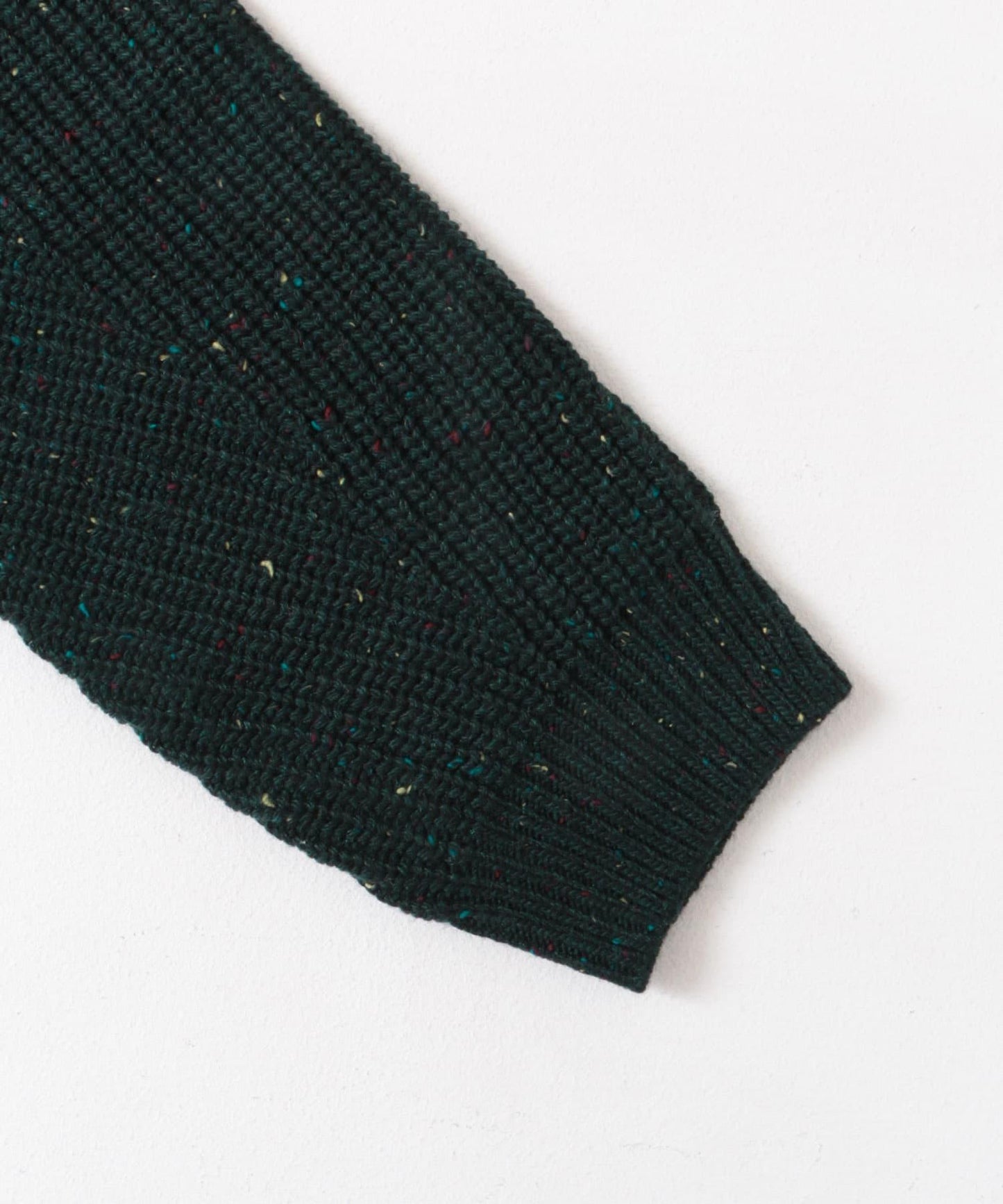 可水洗羊毛混紡圓領針織衫