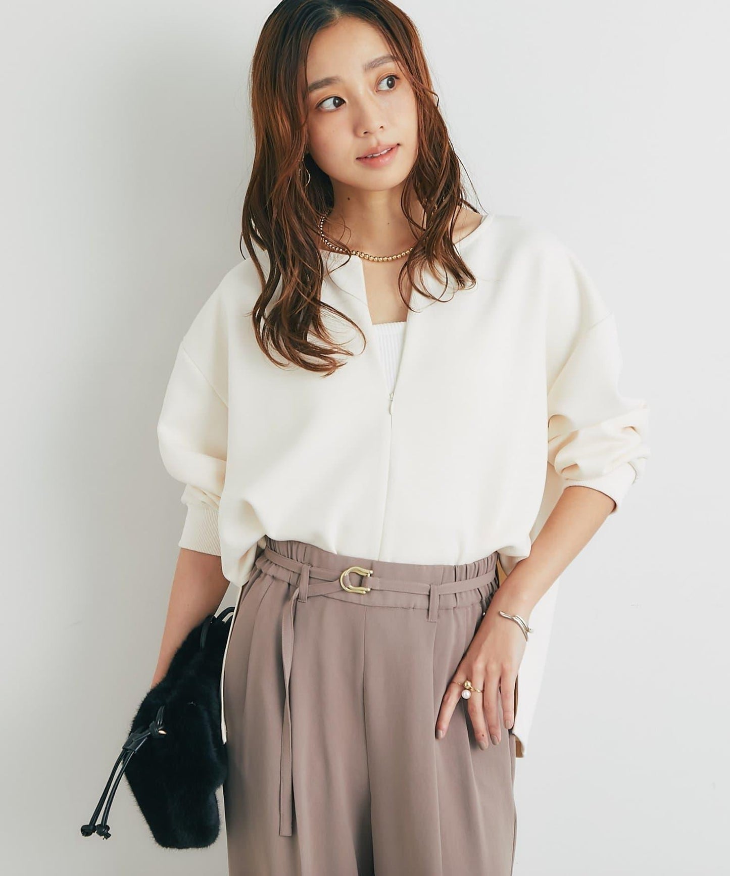 《楽ちんキレイ見え》半拉鍊針織斗篷