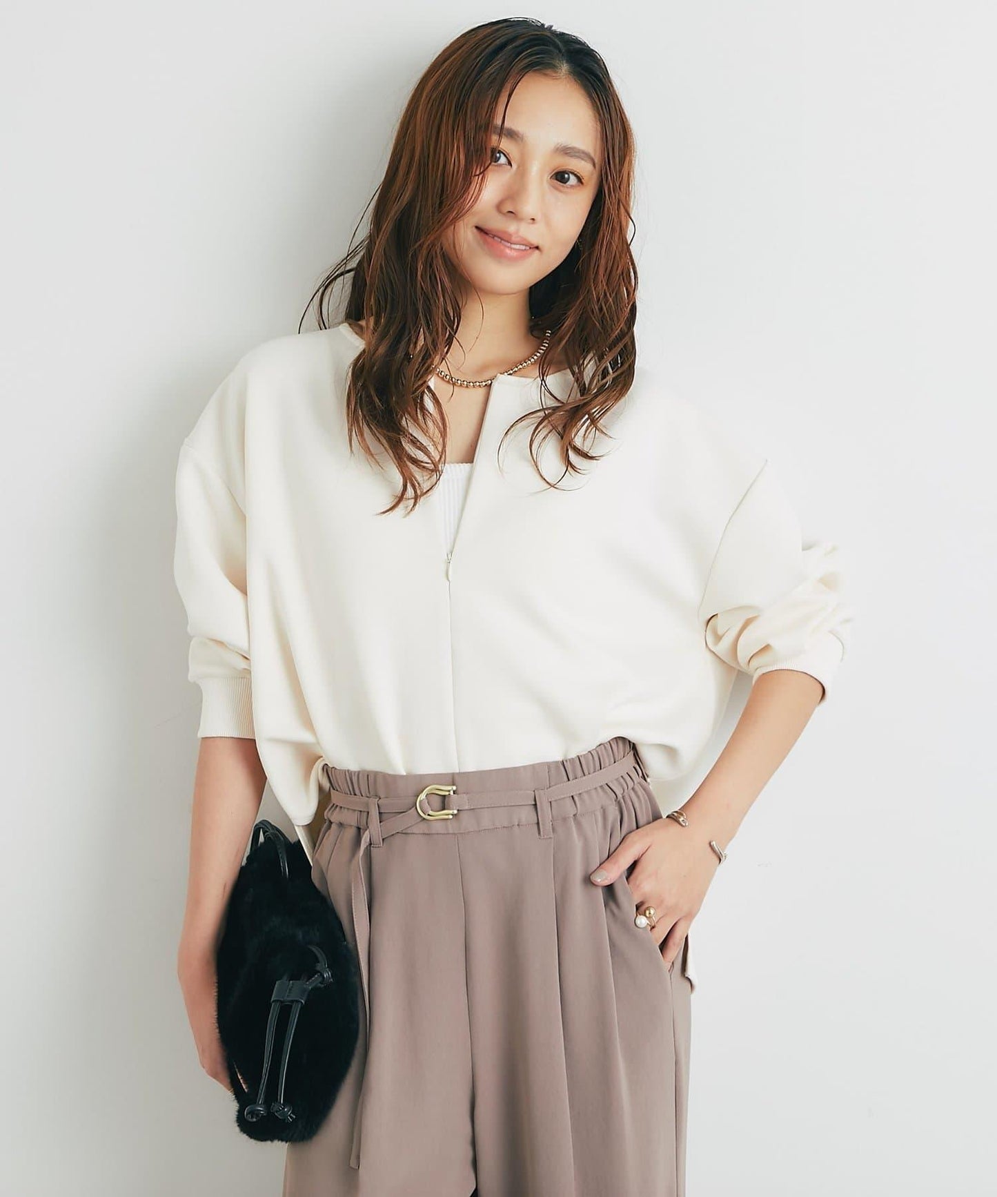 《楽ちんキレイ見え》半拉鍊針織斗篷