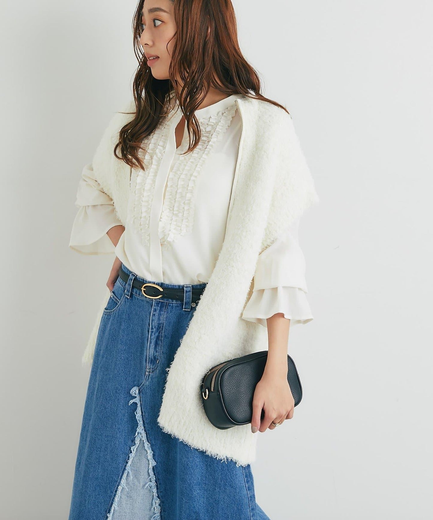 優雅氣質前襟荷葉邊雪紡襯衫