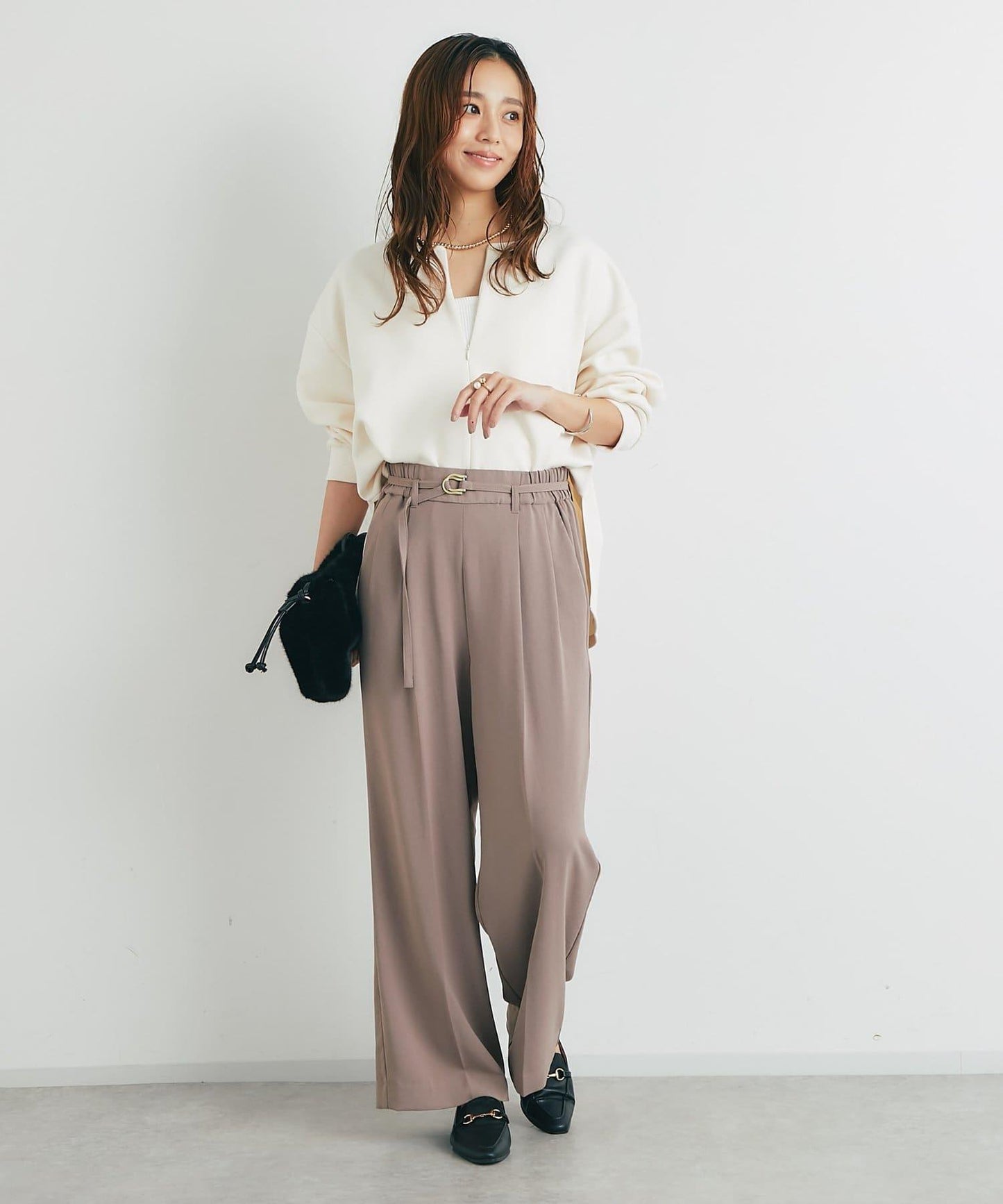 《楽ちんキレイ見え》半拉鍊針織斗篷