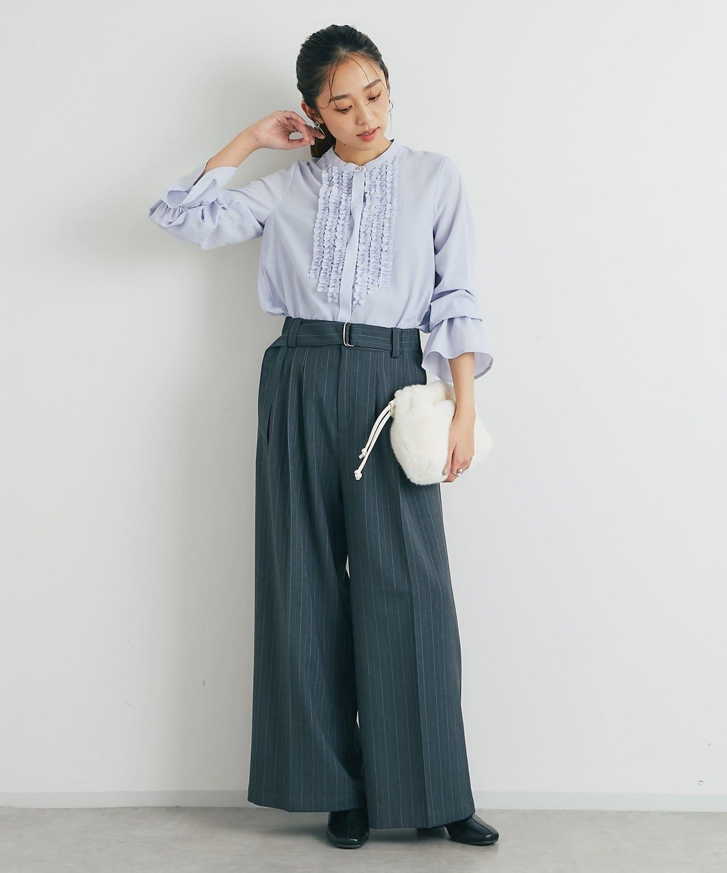 優雅氣質前襟荷葉邊雪紡襯衫