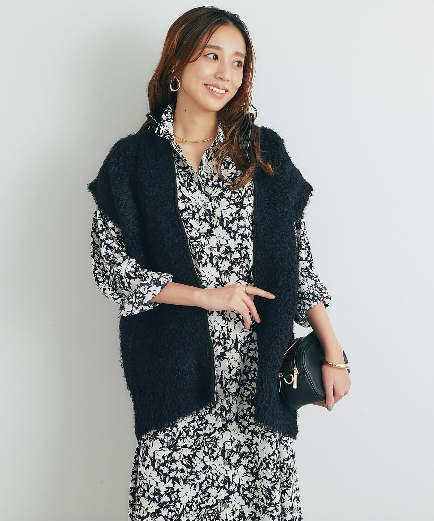 休閒風格仿羊羔絨針織拉鍊馬甲