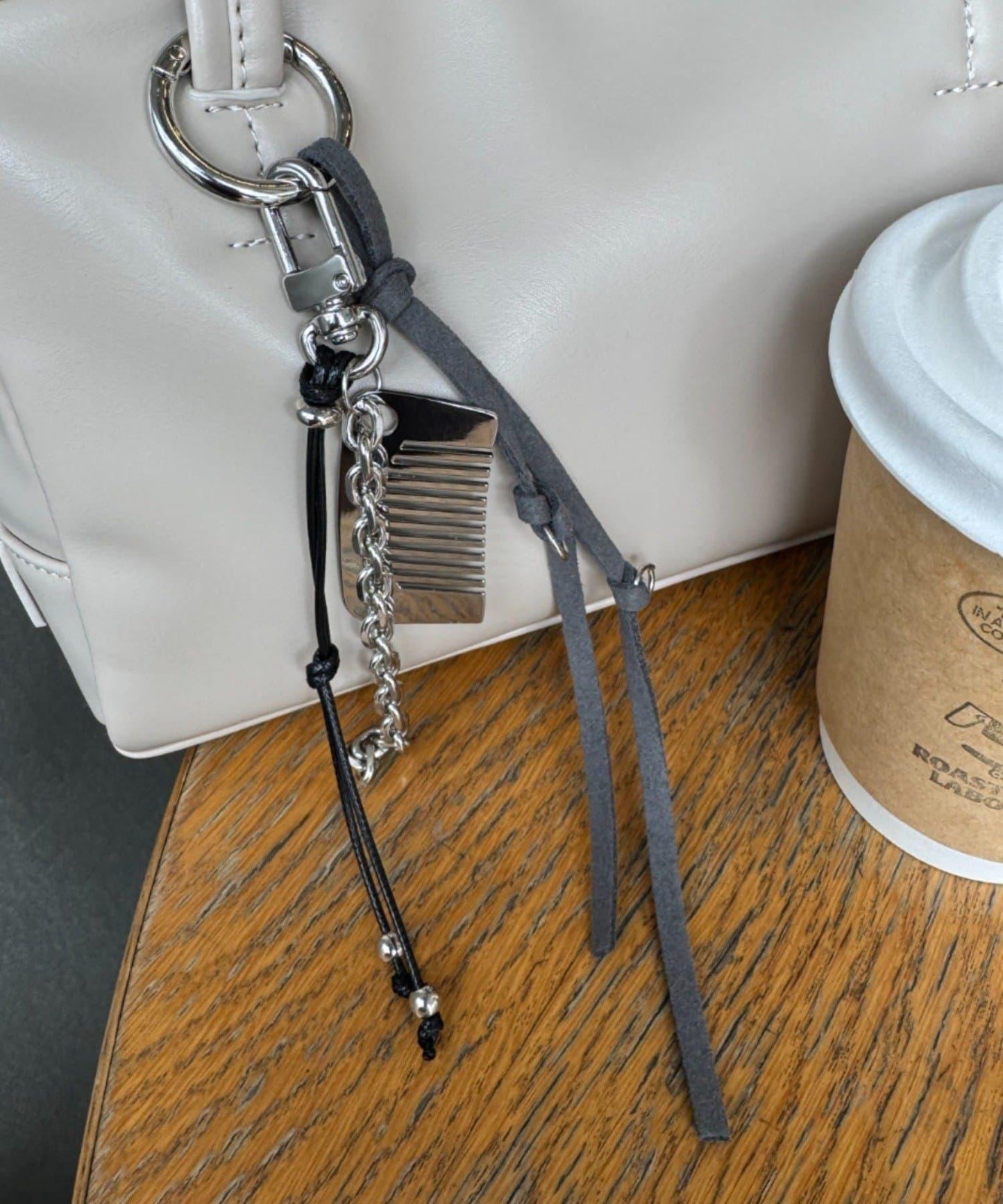 【CIAOPANIC TYPY】麂皮材質拼接設計掛飾