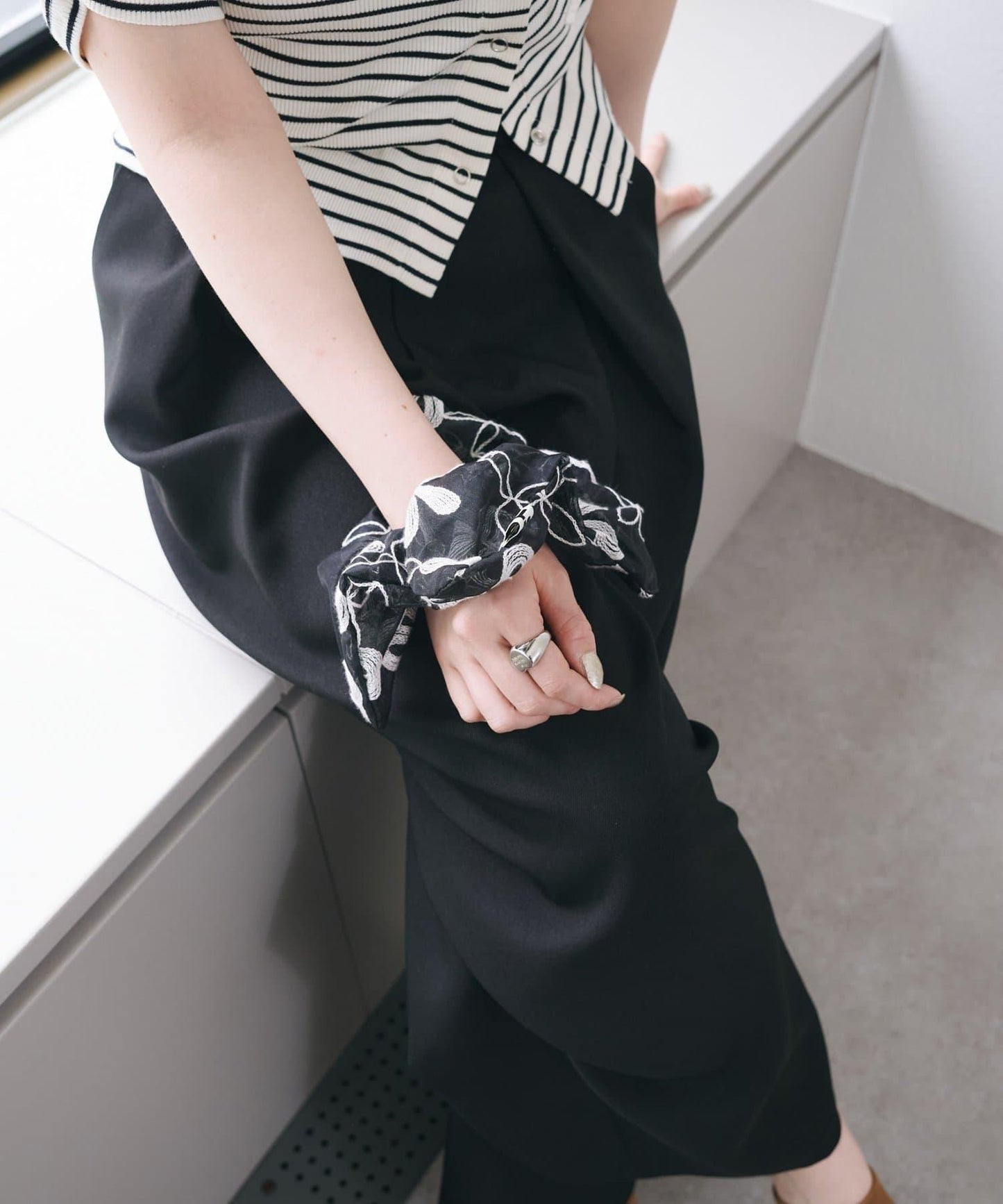 【fiw.】方形花卉蕾絲髮圈