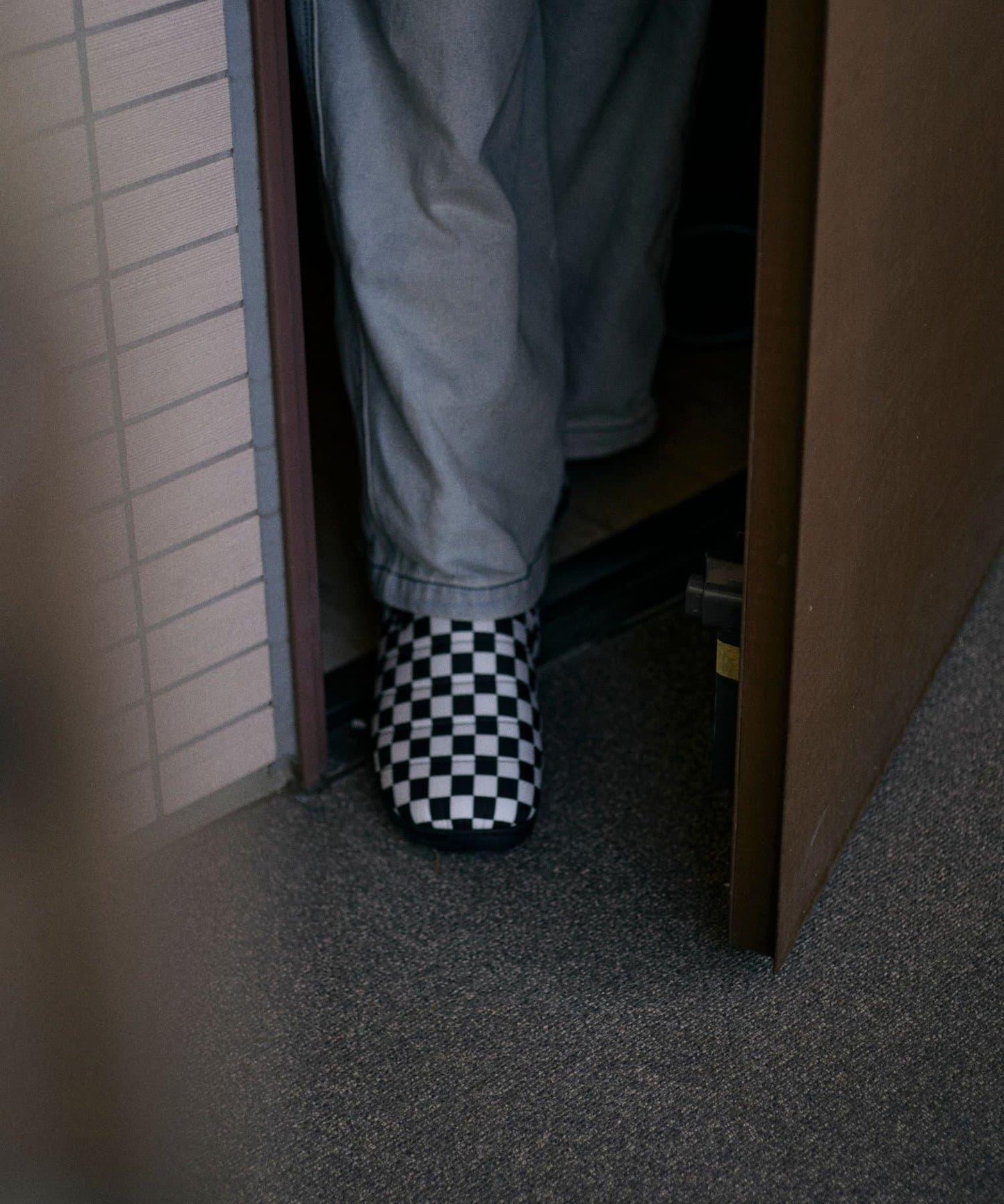 【SUBU】ORIGINALS F-line 冬季拖鞋 男女通用