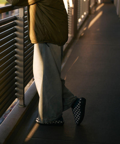 【SUBU】ORIGINALS F-line 冬季拖鞋 男女通用