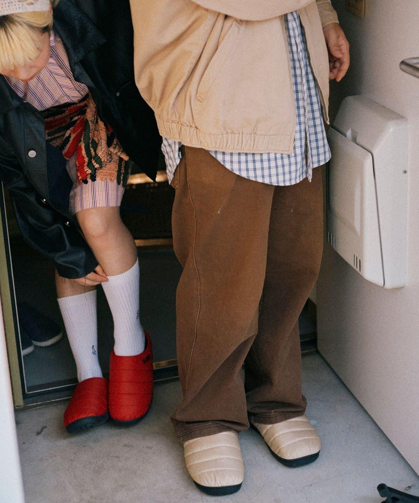 【SUBU】ORIGINALS F-line 冬季拖鞋 男女通用