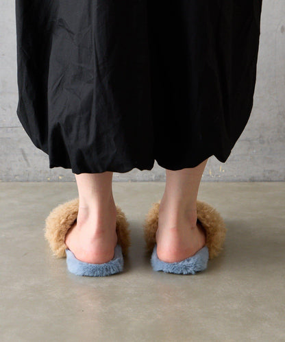 毛絨室內拖鞋