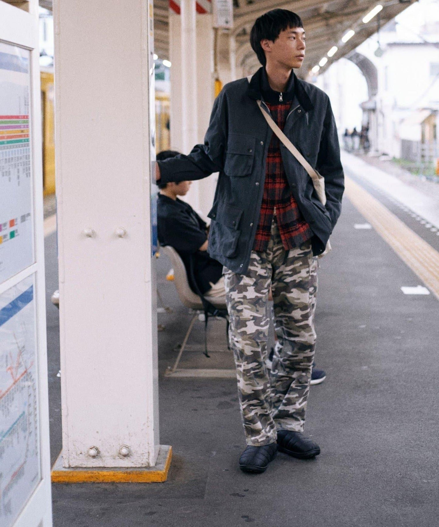 【SUBU】ORIGINALS F-line 冬季拖鞋 男女通用