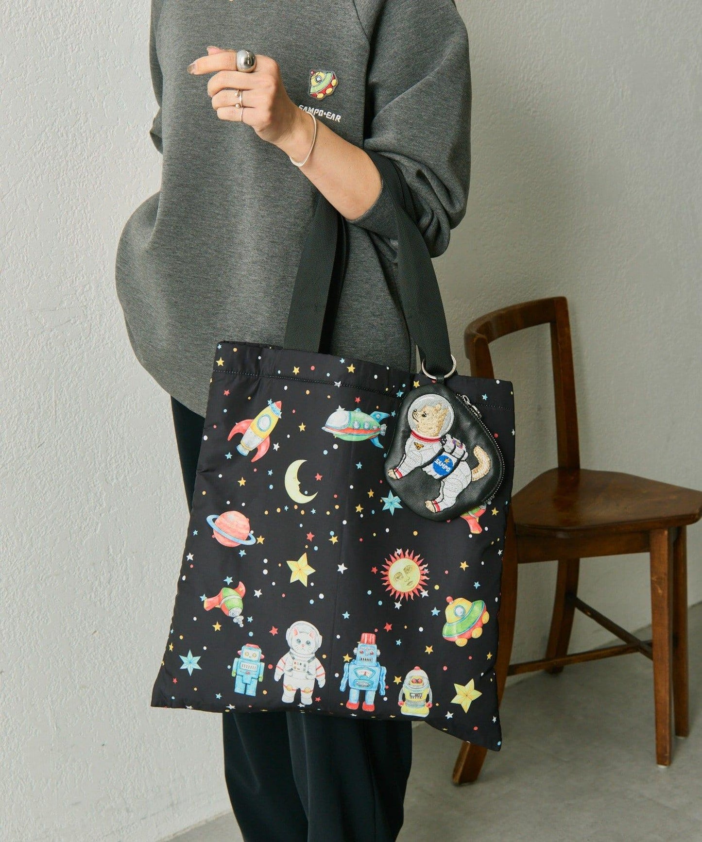 《本革》sampo×ear聯名 太空馬桶造型真皮收納盒/包包掛飾