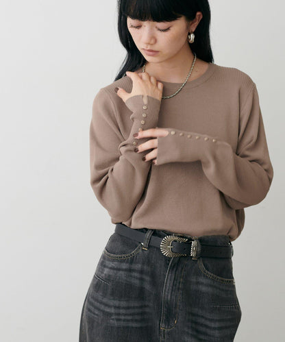 袖口小紐扣簡約針織衫