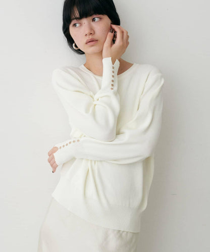 袖口小紐扣簡約針織衫