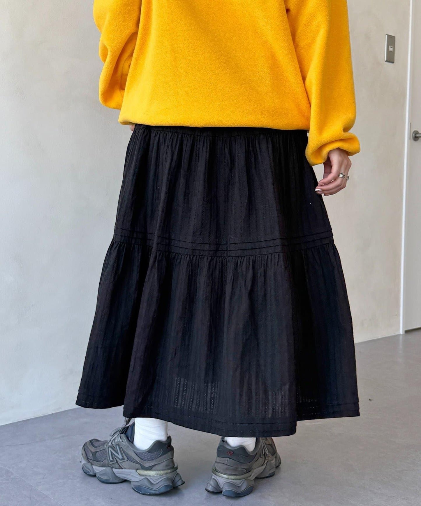 加絨內襯蕾絲裙