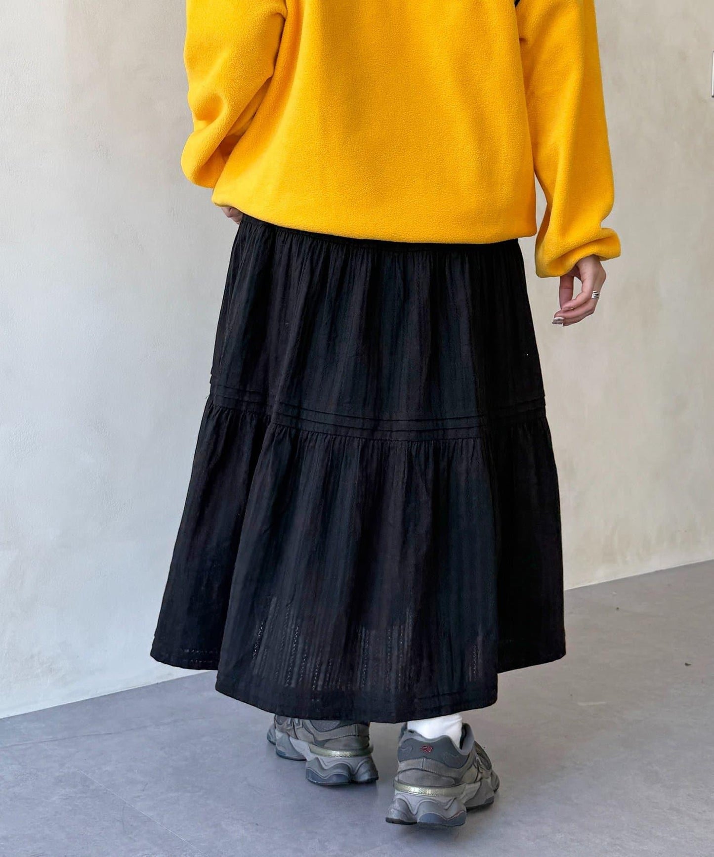 加絨內襯蕾絲裙