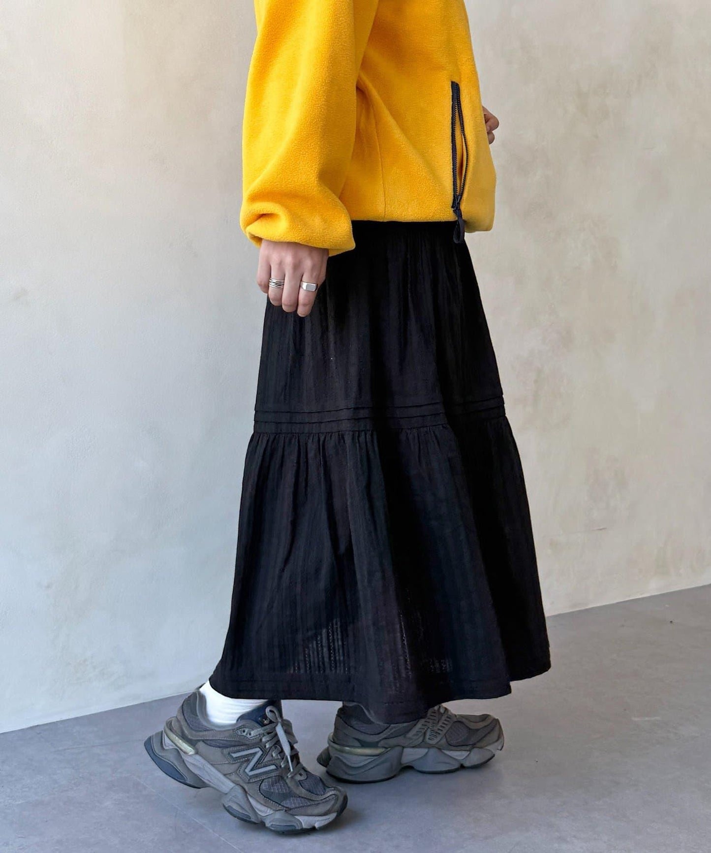 加絨內襯蕾絲裙