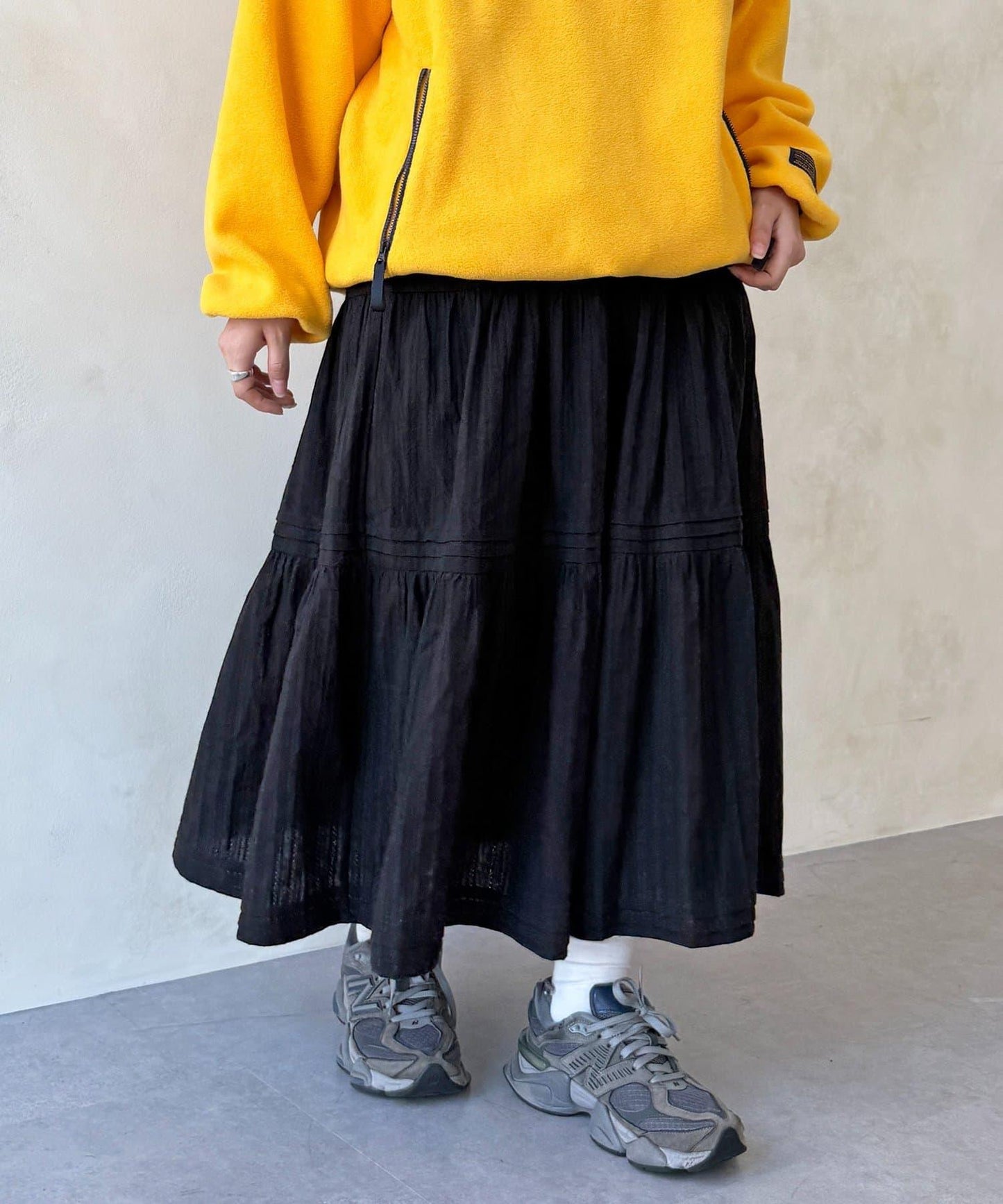 加絨內襯蕾絲裙