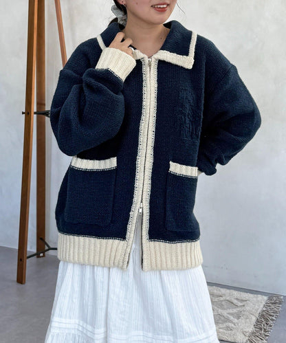 同色系花紋提花開衫