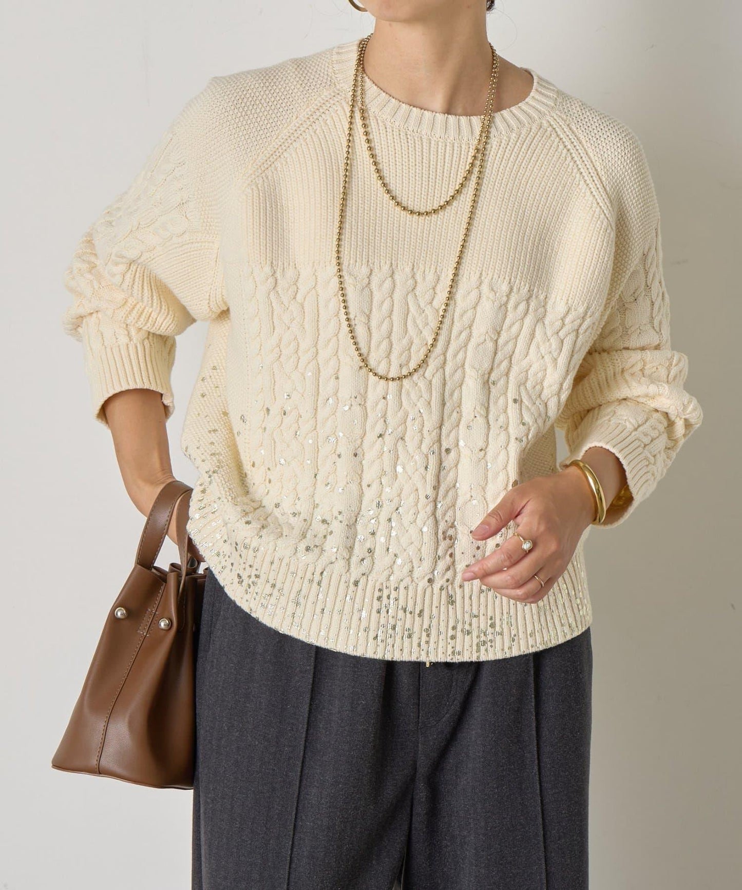 金箔印花麻花針織衫