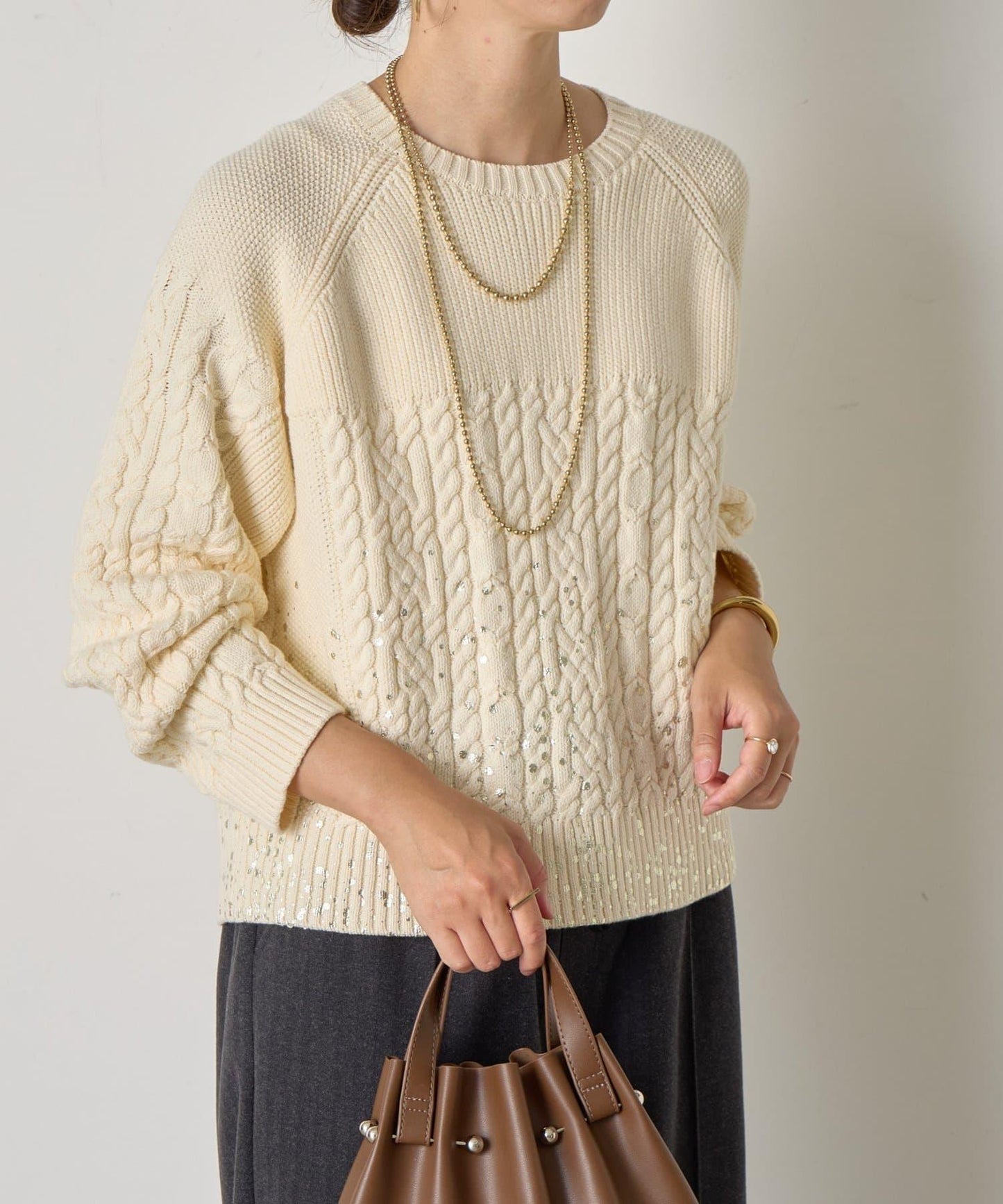 金箔印花麻花針織衫