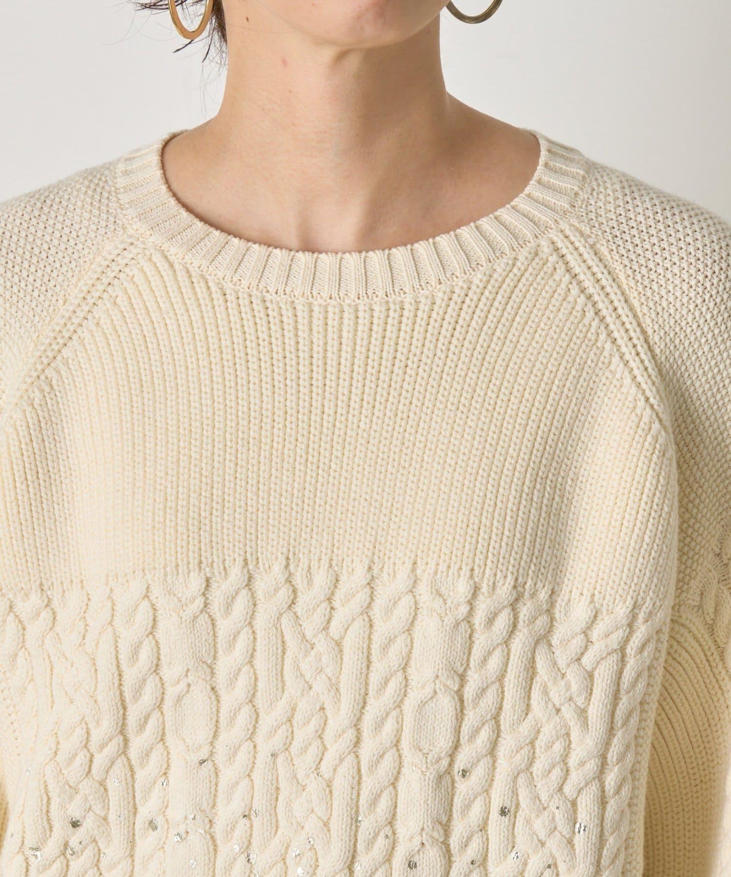 金箔印花麻花針織衫