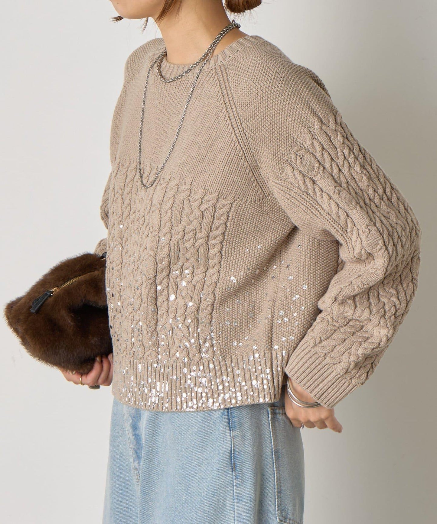 金箔印花麻花針織衫