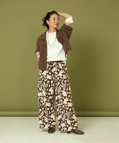 黑白刺繡休閒褲