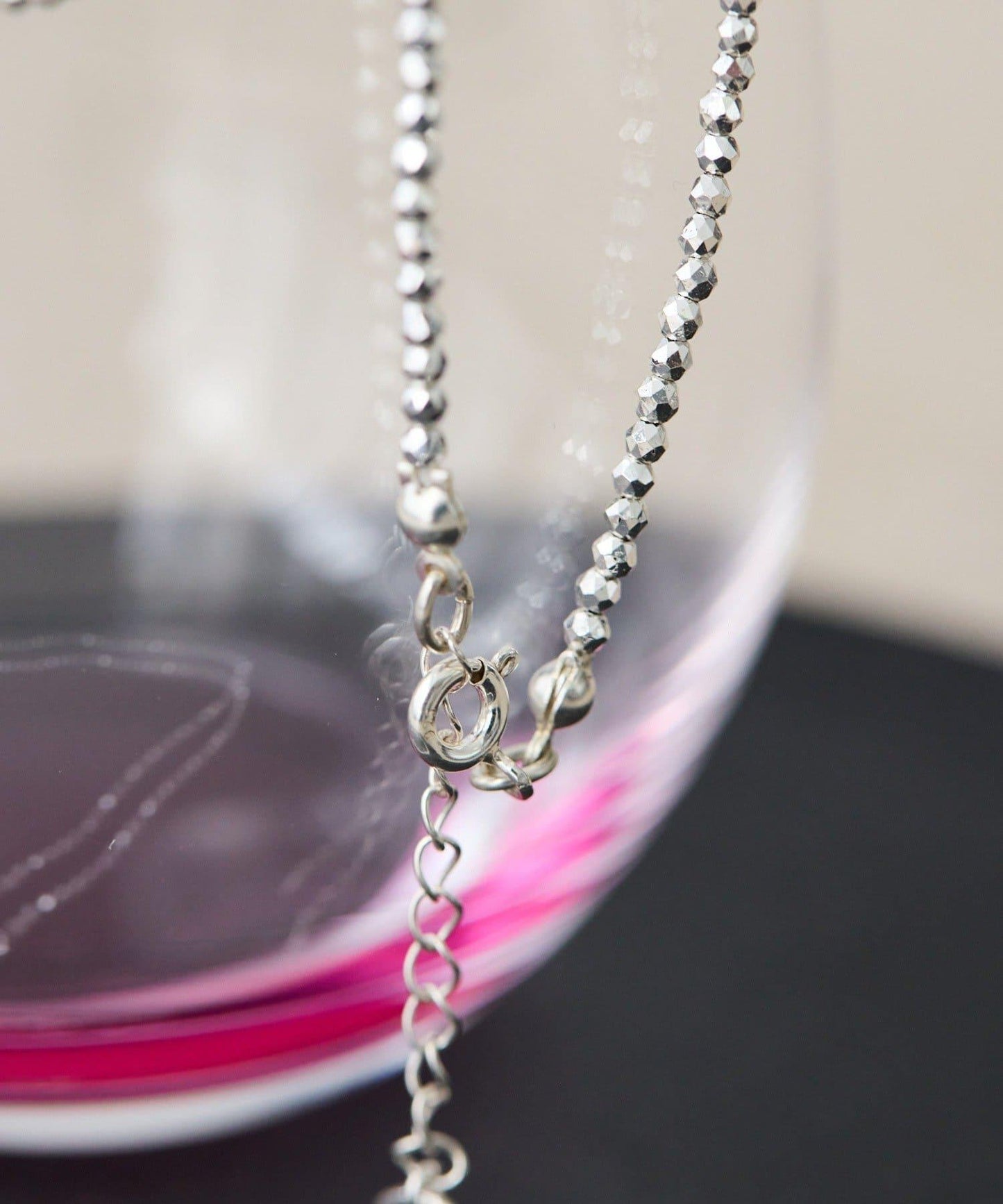 赤鐵礦×銀色長款項鍊