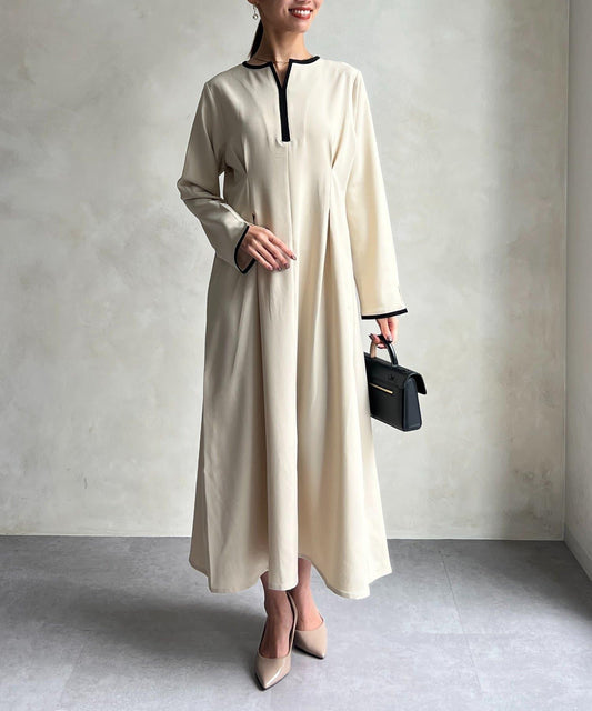 【可用於正式場合】滾邊褶皺連衣裙