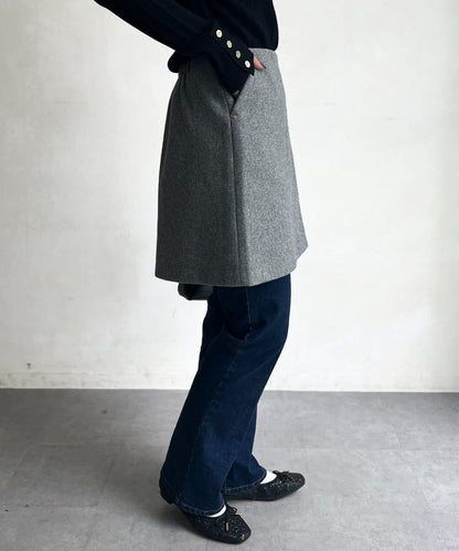 帶鉚釘呢料中長裙