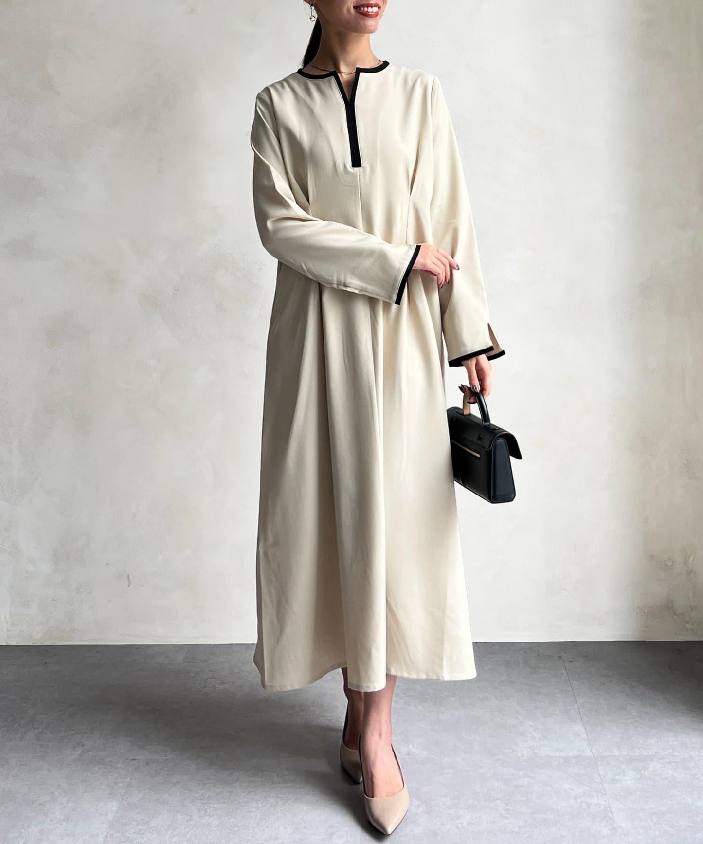 【可用於正式場合】滾邊褶皺連衣裙