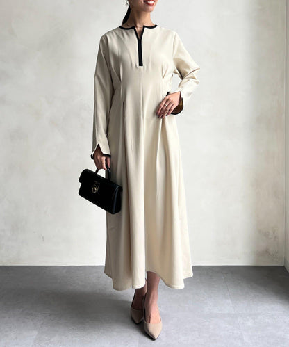 【可用於正式場合】滾邊褶皺連衣裙